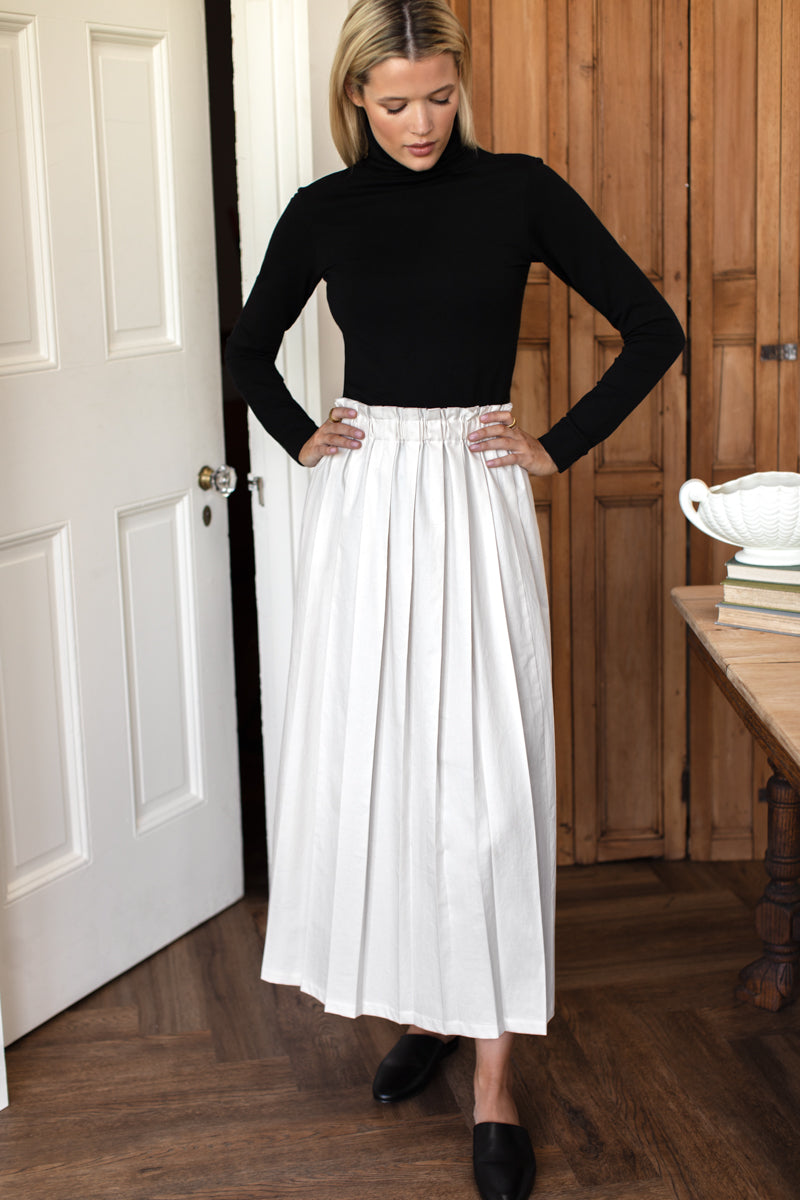 Soft Pleated Maxi Skirt - White Swan