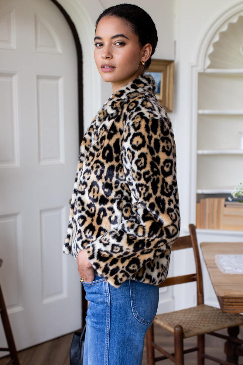 Short 60s Coat - Leopard Fur