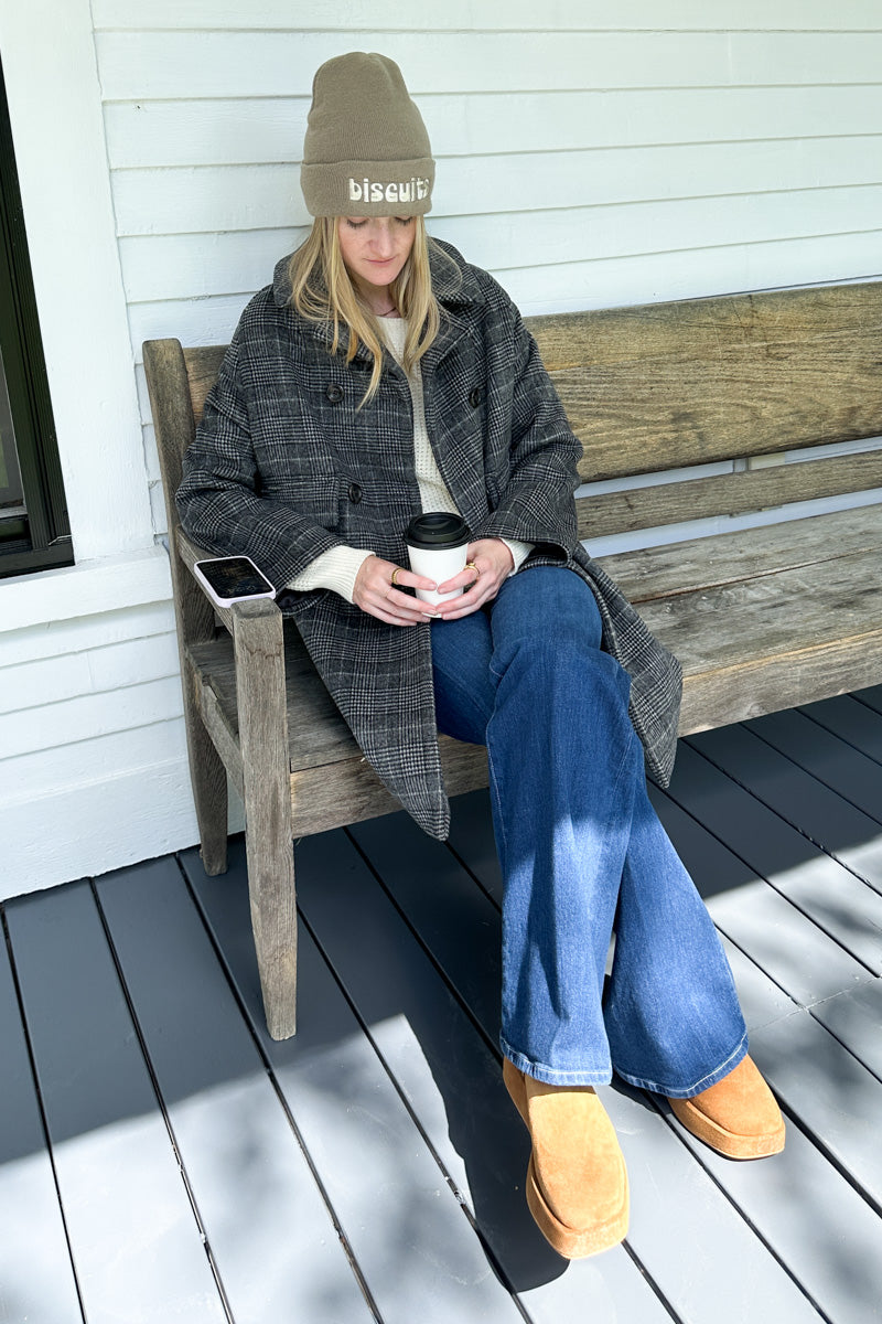 Biscuits Knit Hat