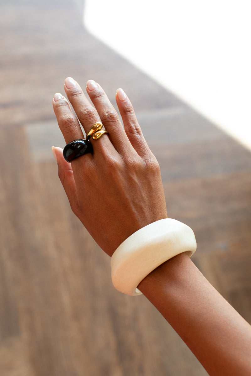 Lucite Cuff Ivory Marble