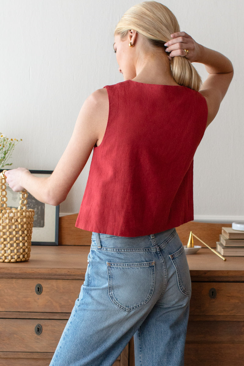 Button Front Wide Hem Top - Pompeian Red Linen