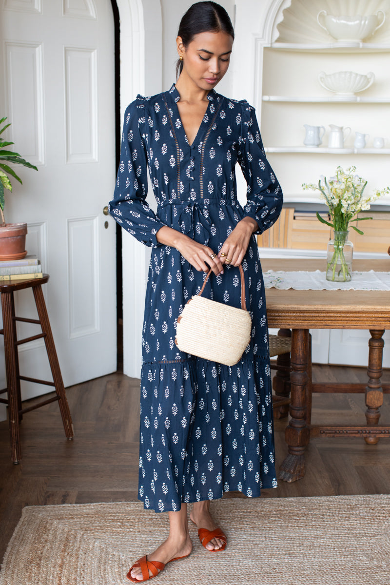 Frances 4 V Dress - Marguerite 2 Organic