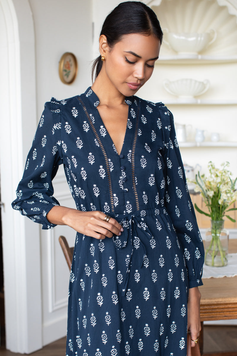 Frances 4 V Dress - Marguerite 2 Organic