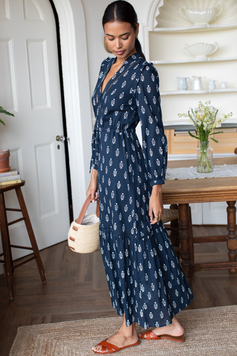 Frances 4 V Dress - Marguerite 2 Organic