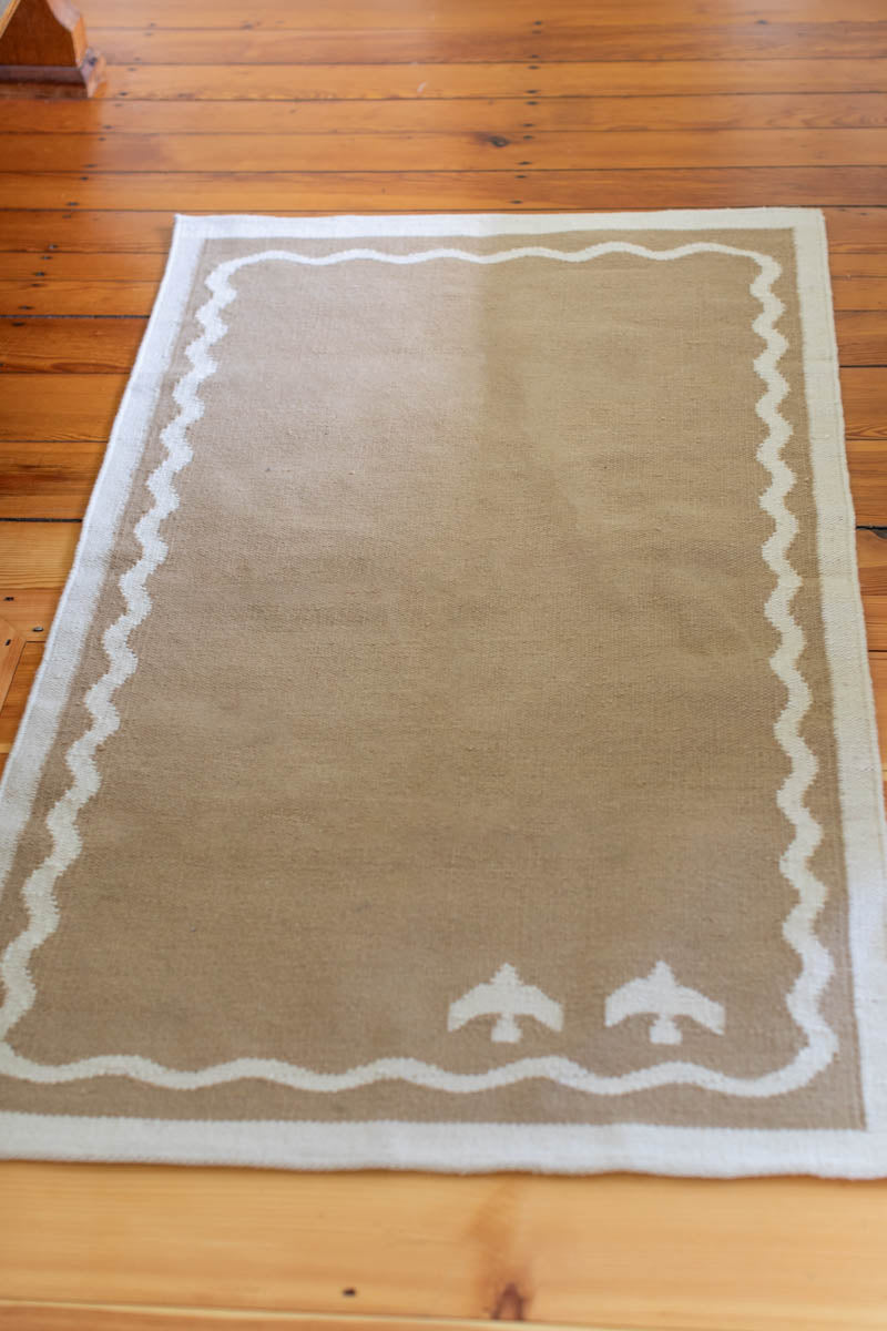 Wave Frame Rug - Camel Jute + Wool
