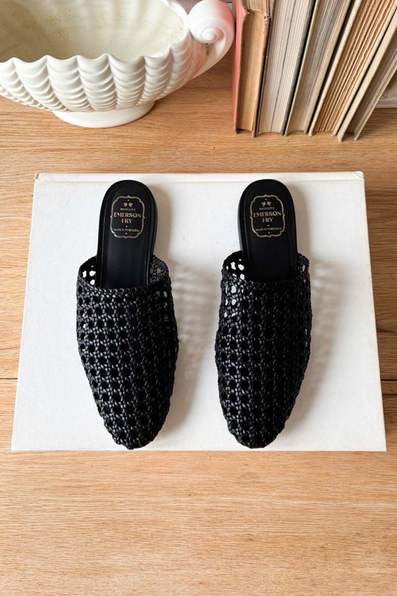 Woven Slide - Black Beauty