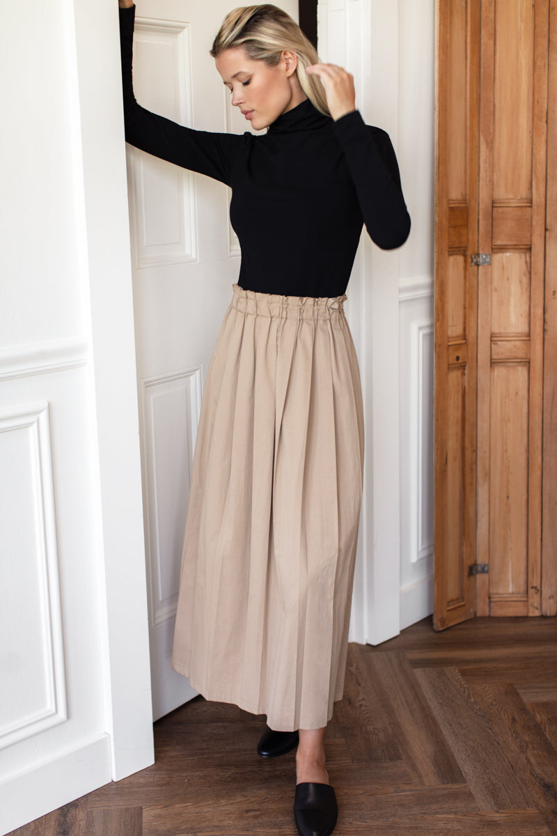 Soft Pleated Maxi Skirt - Umber