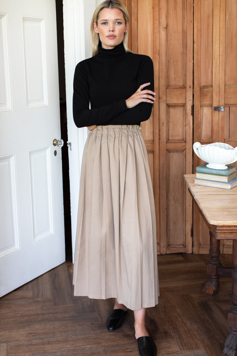Soft Pleated Maxi Skirt - Umber