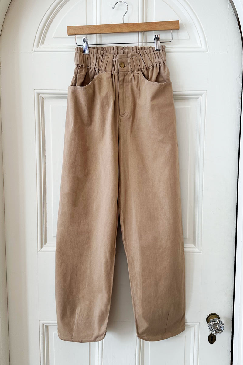 Studio Barrel Chino - Pale Khaki Organic