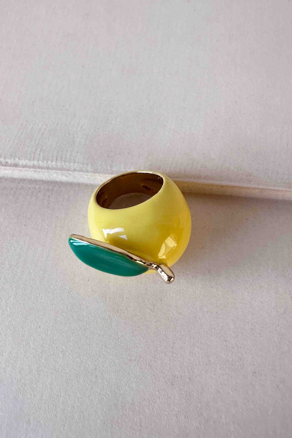 Enamel Lemon Ring  OS