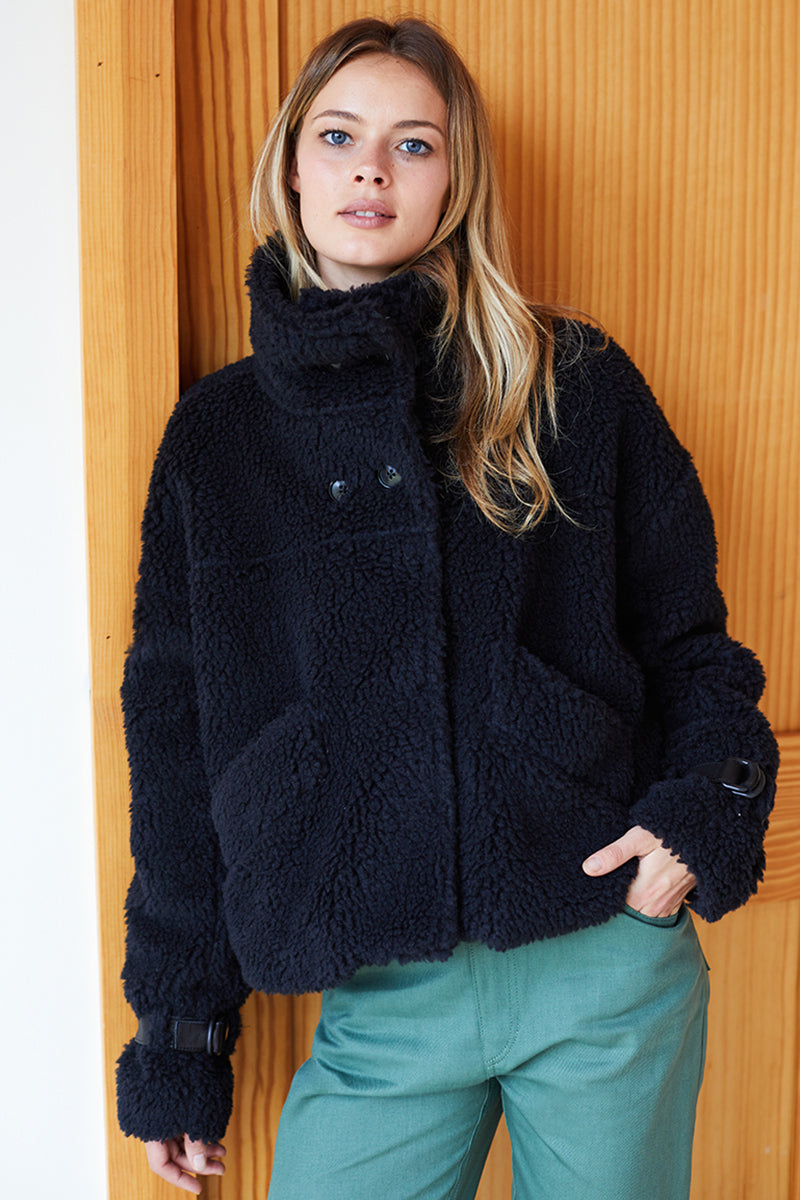 Cozy High Neck Jacket - Black Shearling