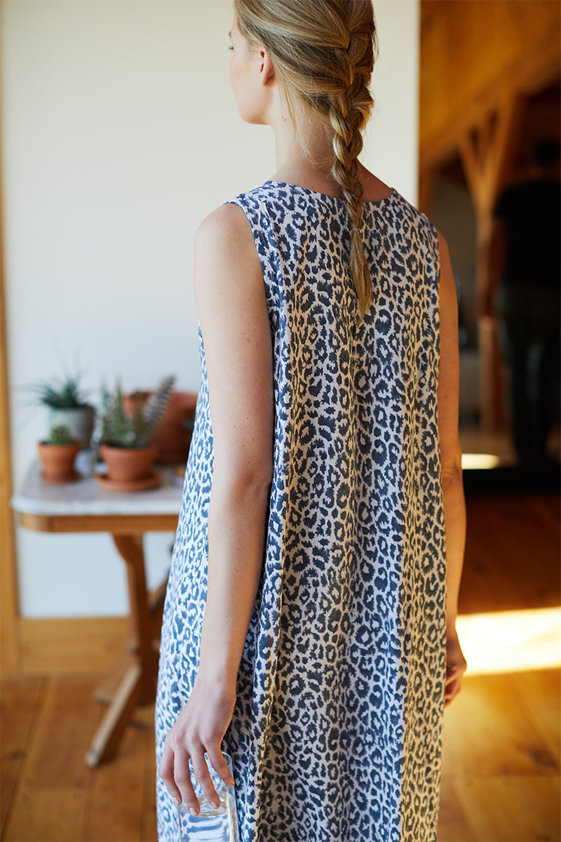 Sleeveless Caftan - Charcoal Leopard