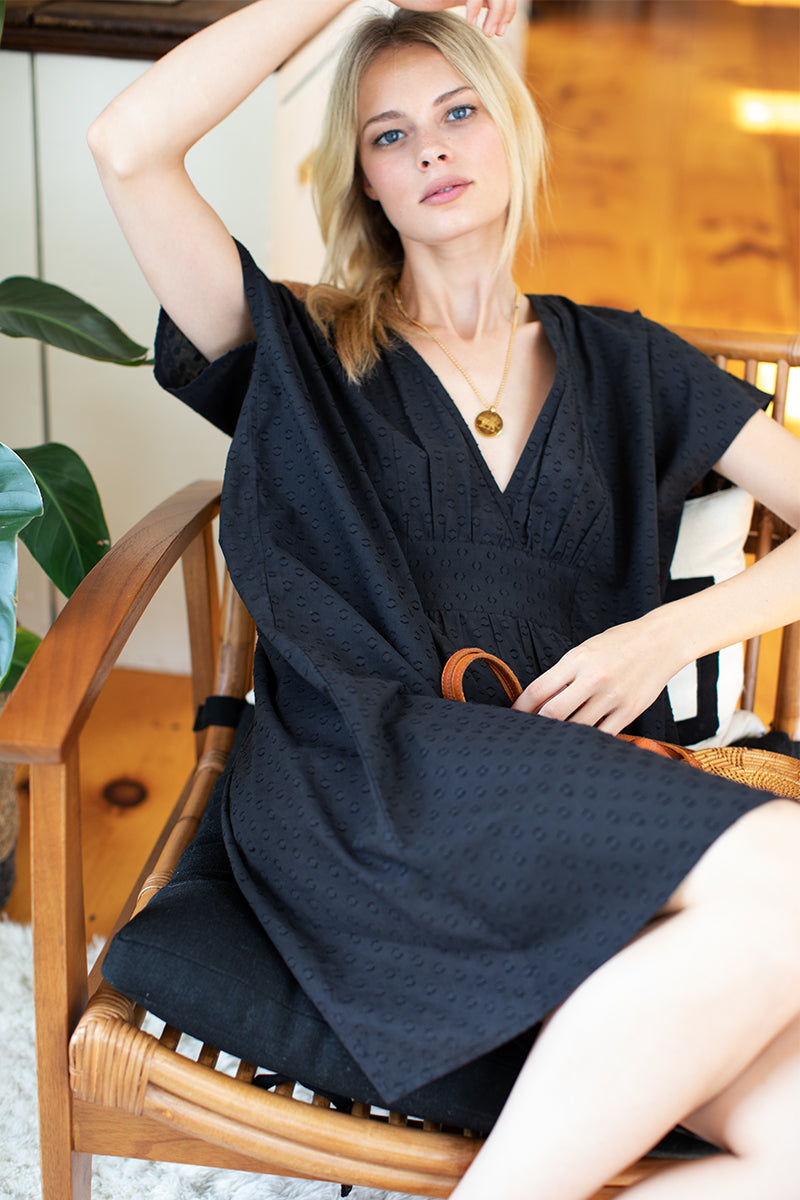 Francina Caftan Shortie - Black Dots